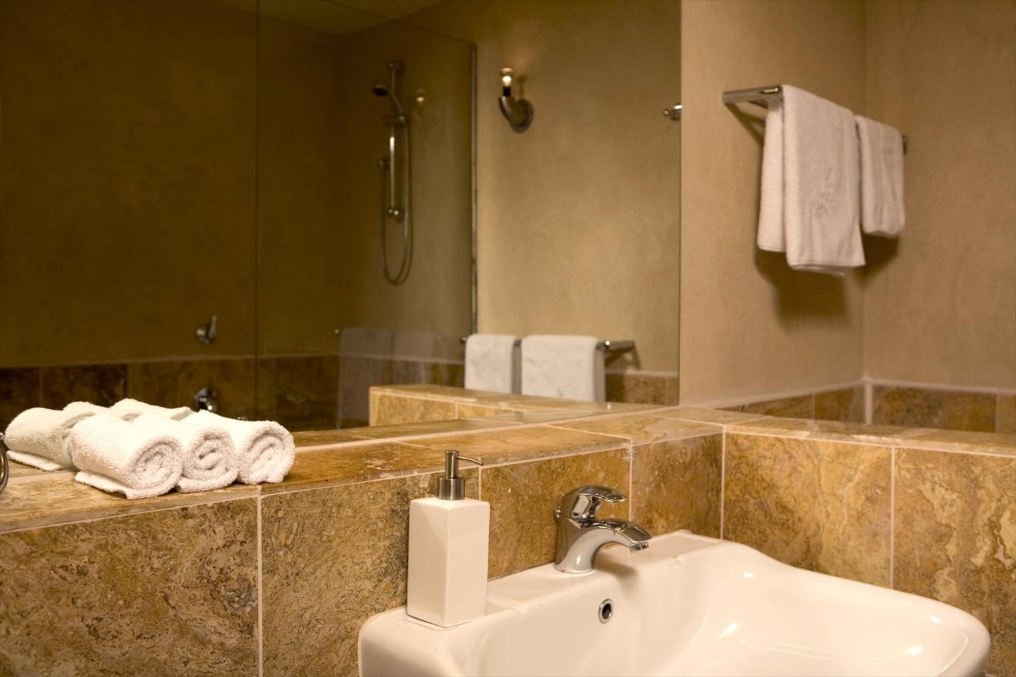 Lezard Bleu Guest House Cape Town Dış mekan fotoğraf